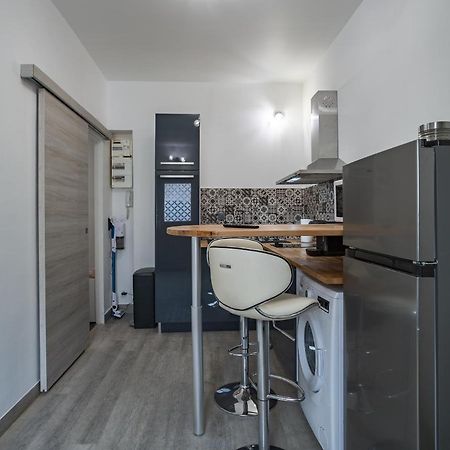 Studio Du Palais - Terrasse- Hypercentre Apartment Troyes Ngoại thất bức ảnh